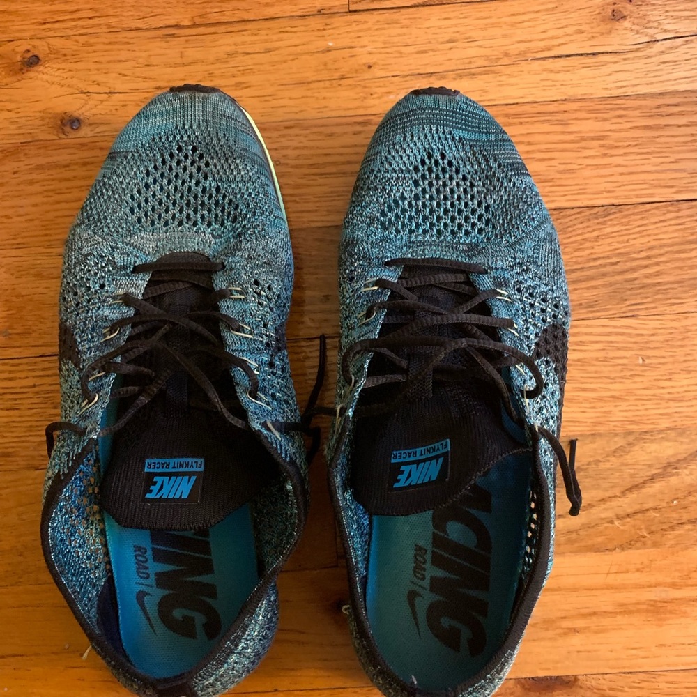 Nike Flyknit Racer US Size -9
